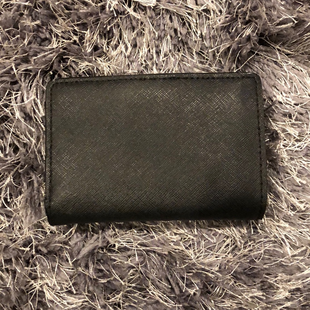 Michae Kors Wallet - Picture 3 of 3